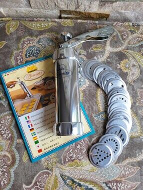 Marcato Italian Cookie Press - Silver